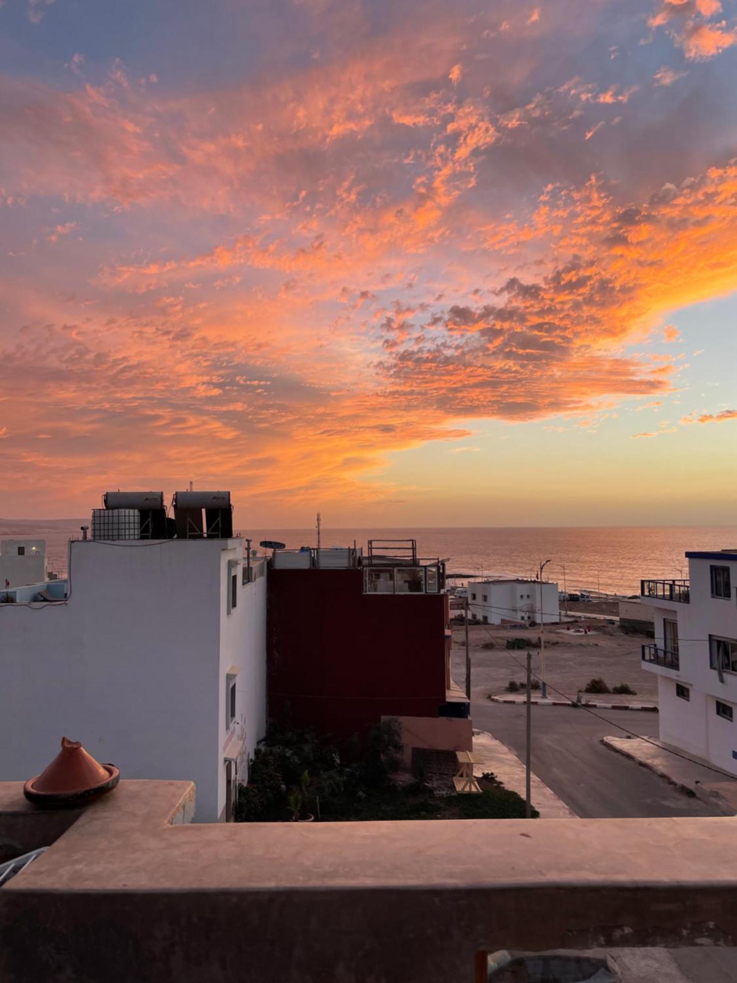 Vue Sur *